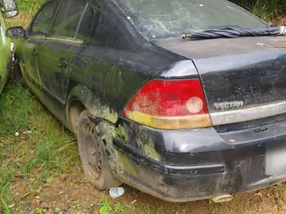 Veículo GM/VECTRA SD EXPRESSION na Cor Preta. — leilão em Rio Claro/RJ (foto 2)