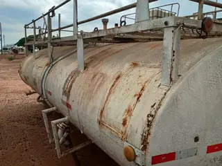 CARROCERIA TANQUE EM AÇO CARBONO GASCOM PROCALDA, ANO: 2011, SÉRIE: 323001, CAP. 18.000 L (Ref.: 2194) — leilão em Catanduva/SP (foto 27)