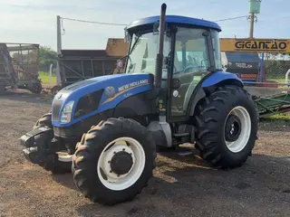 TRATOR AGRÍCOLA NEW HOLLAND TL 5.80 4x4, ANO AQUIS.: 2020, SÉRIE: HCCZTL80HLCJ10584 (Ref: 17) — leilão em Taquaritinga/SP (foto 12)