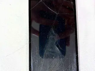 01 aparelho celular da marca LG — leilão em Pedrinhas/SE (foto 6)