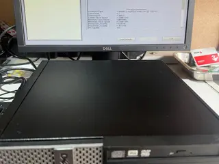 01 Optiplex 3020, Core i3 4ª geração, com memória de 8GB, sem HD, e 01 monitor de 19 polegadas Lenovo. Obs: foi ligado só para teste — leilão em Itapevi/SP (foto 3)