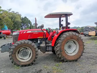Trator Massey Ferguson MF 4707 - Ano 2017 — leilão em Ponta Grossa/PR (foto 6)