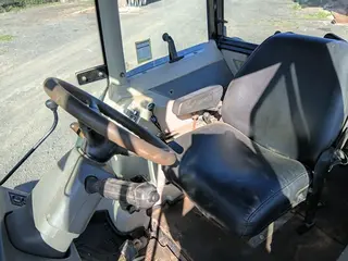 Trator Valtra BM 125 - Ano 2008 — leilão em Ponta Grossa/PR (foto 4)