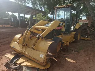 Trator Retroescavadeira CAT 416E, amarela — leilão em São João do Caiuá/PR (foto 14)