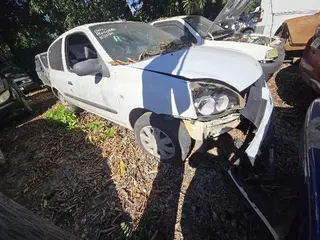 RENAULT/CLIO AUT 10 16VH — leilão em Sorocaba/SP (foto 6)