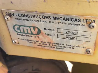 SUCATA VARREDORA E COLETORA MECÂNICA CMV MODELO 2000 — leilão em Engenheiro Beltrão (foto 4)