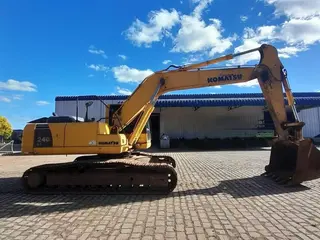 ESCAVADEIRA HIDRÁULICA KOMATSU PC240LC-8 ANO: 2019 — leilão em Farroupilha/RS (foto 45)
