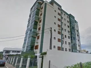 DIREITOS E AÇÕES SOBRE O BOX DE GARAGEM Nº 19 NO EDIFÍCIO RESIDENCIAL PETRÓPOLIS EM DOIS IRMÃOS/RS — leilão em DOIS IRMÃOS/RS