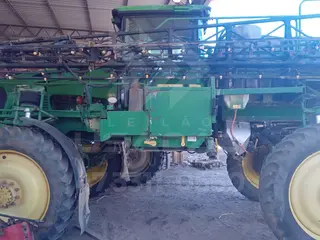 PULVERIZADOR JOHN DEERE 4730 — leilão em Barreiras/BA