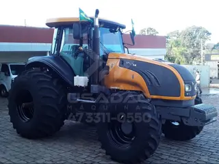TRATOR VALTRA BT 210 — leilão em Cruz Alta/RS