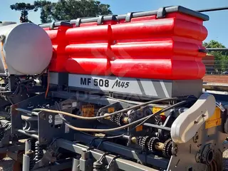 PLANTADEIRA MASSEY FERGUSON MF 508M — leilão em Candelária/RS (foto 2)