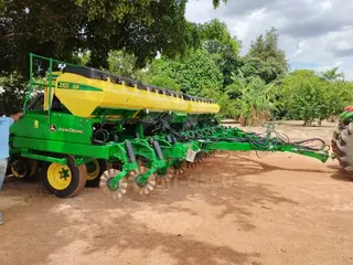 PLANTADEIRA JOHN DEERE 2122 — leilão em Chapada da Natividade/TO (foto 2)