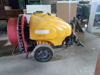 PULVERIZADOR LAVRALE PVU 750L — leilão em Cipotânea/MG