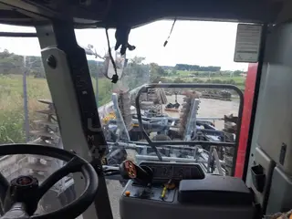 COLHEITADEIRA MASSEY FERGUSON 9790 ANO 2014 — leilão em Poxoréo/MT (foto 14)