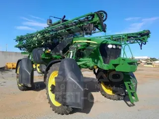 PULVERIZADOR JOHN DEERE M4040 ANO 2022 — leilão em Curvelândia/MT