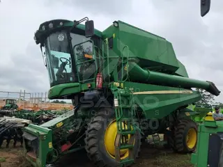 COLHEITADEIRA JOHN DEERE S440 C/ PLATAFORMA 25 PÉS ANO 2022 — leilão em Lago dos Rodrigues/MA