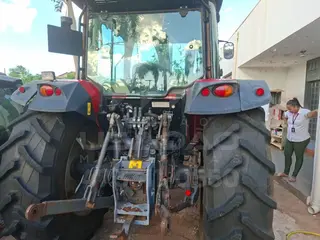 TRATOR MASSEY FERGUSON 6713 ANO 2022 — leilão em Bauru/SP (foto 12)