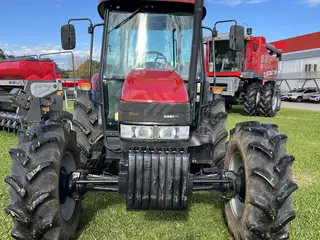 TRATOR CASE FARMALL 95 CABINADO ANO 2013 — leilão em Guabiju/RS (foto 2)