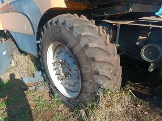 COLHEITADEIRA VALTRA BC 6500 ANO 2011 — leilão em São Borja/RS (foto 5)