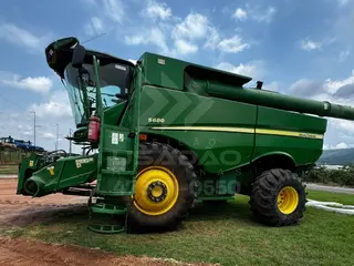 COLHEITADEIRA JOHN DEERE S680 — leilão em Conceição do Tocantins/TO