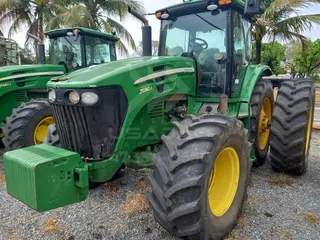 TRATOR JOHN DEERE 7230J — leilão em Caldas Novas/GO